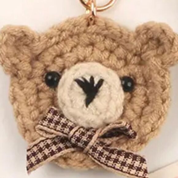 BAG CHARM Cute Bear Keychain IPhone Charm - Picture 3 of 4